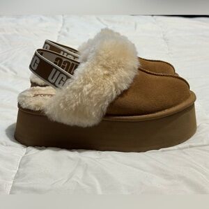 Ugg Funkette Platform Slippers Chestnut Size 8 Like New!